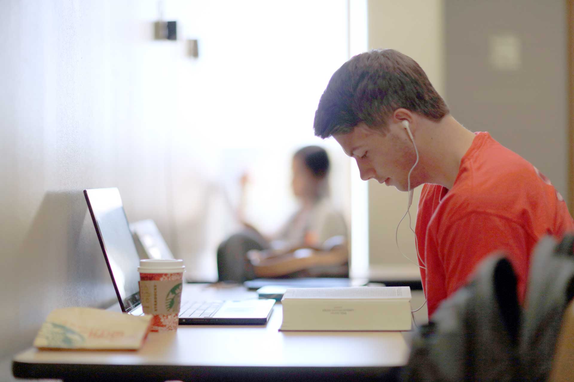 A student studies with a laptop