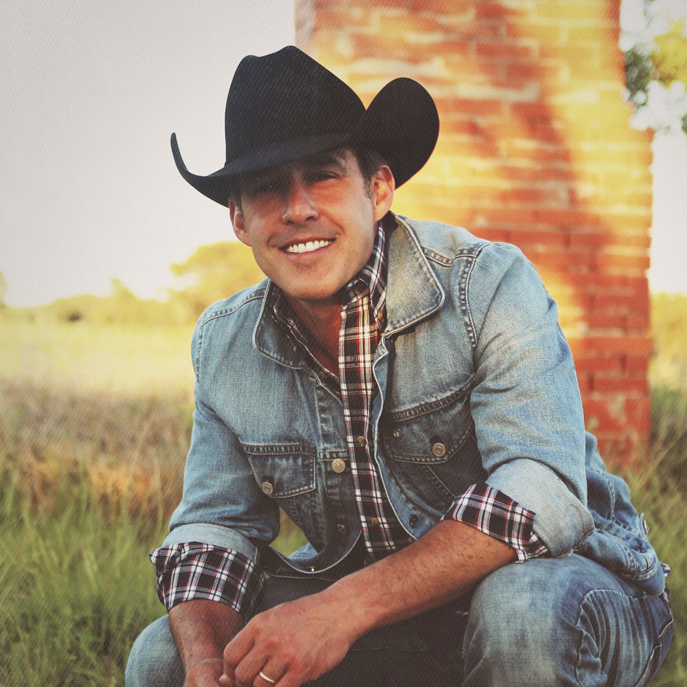 Aaron Watson concert, tree lighting to kick off Christmas Around the