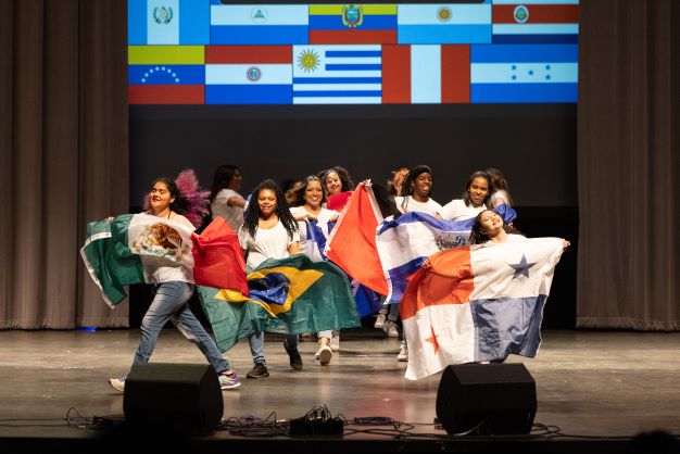 Students celebrating diversity at 29th annual Ethnos.