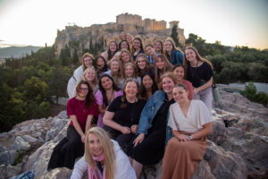 Dr. Autumn Sutherlin with a group of Study Abroad students.