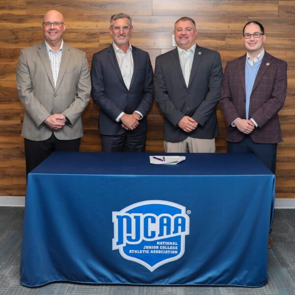 NJCAA SIGNING