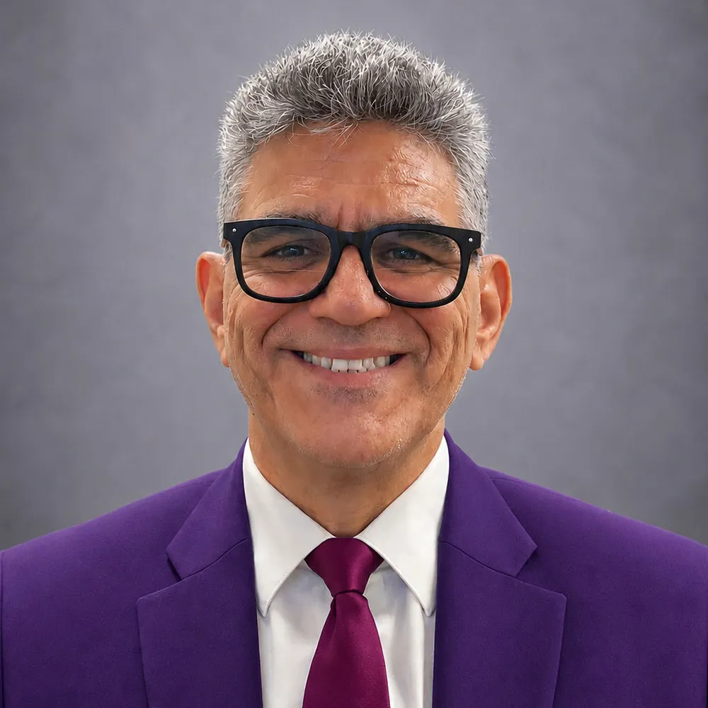 Portrait of Dr. Hamid Rad.